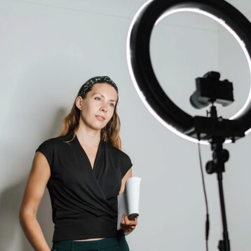 Patti Flint - How to Look Better on Camera, from a Plastic Surgeon’s Perspective